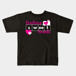 Teaching Sweethearts Reading Teacher Science of Reading Kids T-Shirt